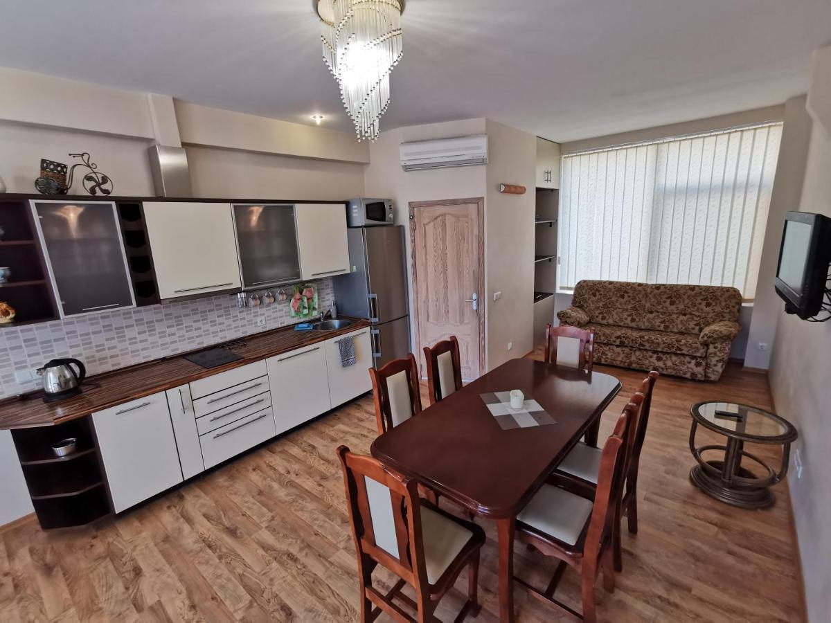 Pusynas Apartments Juodkrantė Dış mekan fotoğraf